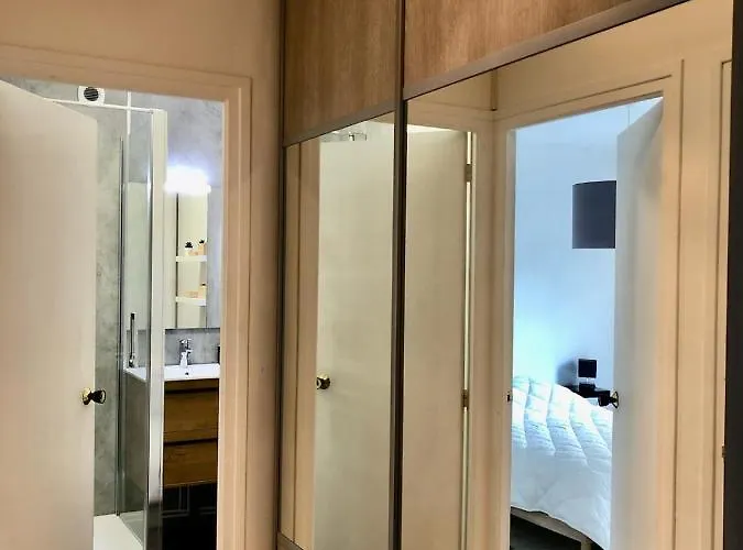 Valentin In Διαμέρισμα Καν